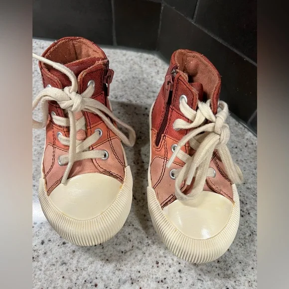 Toddler Zara Shoes Size 7 (23) - Picture 2 of 8